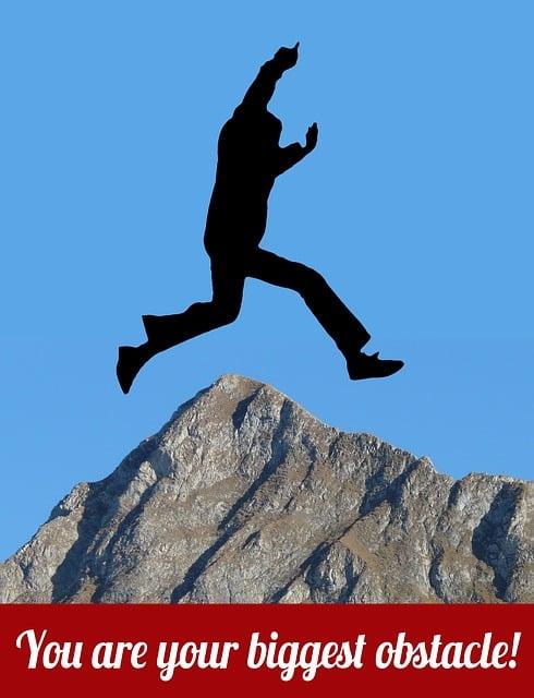 Overcoming Obstacles: Width Requirements for Different Environments