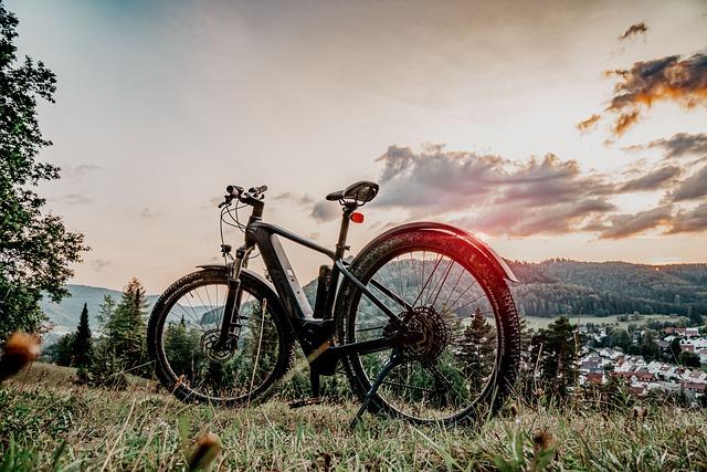 Upgrade Your Ride: Best Electric Mountain Bike Under 2000 - Reviews 1 Top Features to Look for in an Electric Mountain Bike Under $2000