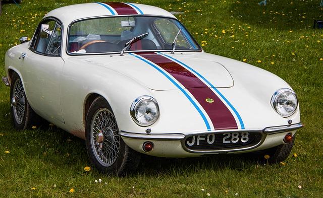 Stay Mobile with the Best Mobile Electric Wheelchair 7 Comparison of Front-Wheel Drive vs. Rear-Wheel Drive Wheelchairs