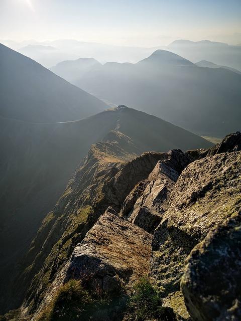 Heading 4: Top Brands and Models of Lithium Batteries Recommended for Electric Mopeds