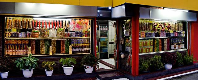 Convenience Stores and Gas Stations with Charging Facilities